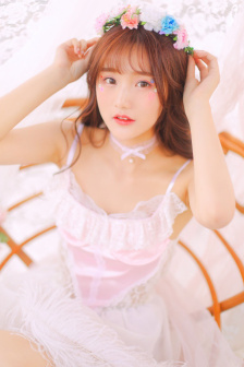 芳龄十六